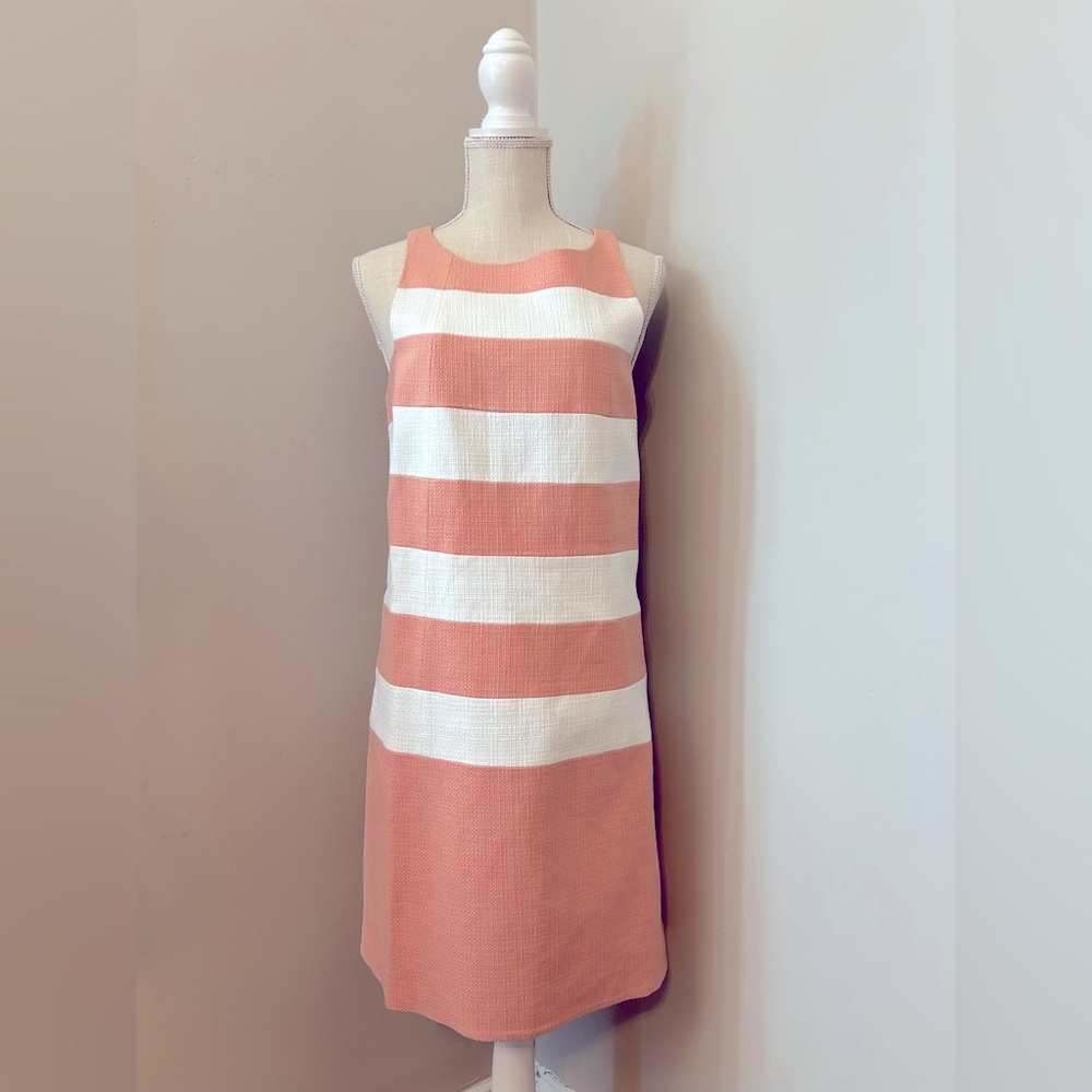 4. Collective dress NWT